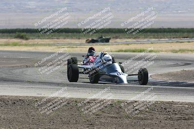 media/Jun-01-2024-CalClub SCCA (Sat) [[0aa0dc4a91]]/Group 4/Race/